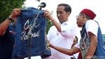 Potret Kampanye Akhir Pekan: Prabowo Jalan Sehat, Jokowi Sambut Dukungan