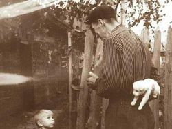 Kumpulan Potret Sejarah yang Humanis