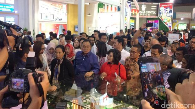 Menteri BUMN Rini Soemarno