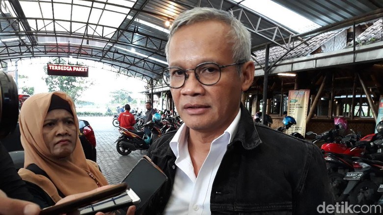 TKN: Pak Jokowi Tak akan Serius-serius Amat, Lebih Banyak Senyum TKN: Pak Jokowi Tak akan Serius-serius Amat, Lebih Banyak Senyum