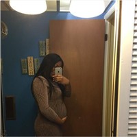 Benar saja, Fatimah tidak sendiri. Setelah postingannya viral, banyak wanita yang menunjukkan perut buncit yang lalu dinamai hamil makanan ini di media sosial. Foto: Dok. Twitter