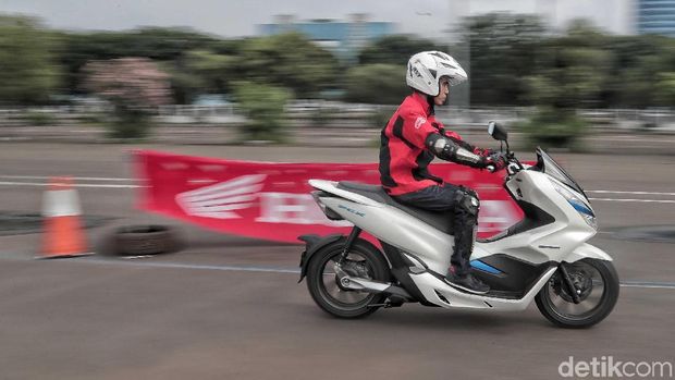 Honda PCX Electric