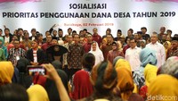 Presiden Jokowi saat hadiri acara sosialisasi dana desa.