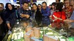 Gaya Rini Keliling Pameran Perumahan di JCC