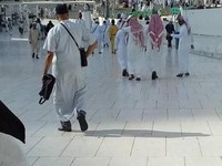 Bisnis Umrah Online, Baru Lahir Sudah Dibunuh