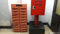 Tempat yang biasanya dijadikan nostalgia untuk mengetahui peralatan pada zamannya. Museum bersejarah ini sudah berdiri sejak zaman Hindia Belanda, tepatnya pada tahun 1933, awalnya bangunan ini bernama pos, telegraf dan telepon (PTT). 