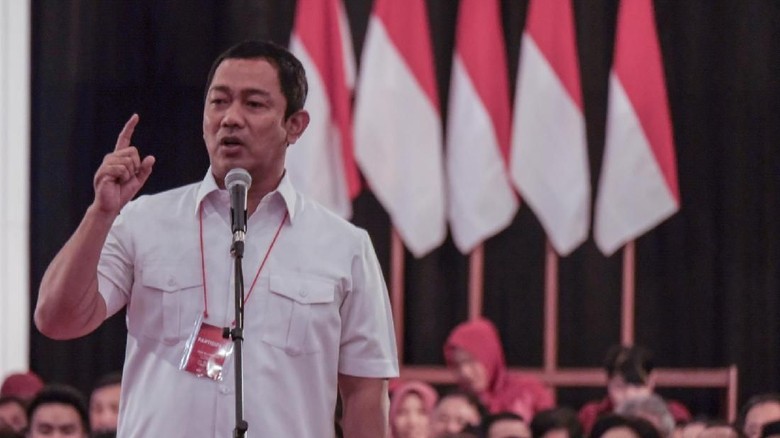Walkot Semarang: Mereka yang Bully Jalan Tol, Tapi Lewat Jalan Tol Walkot Semarang: Mereka yang Bully Jalan Tol, Tapi Lewat Jalan Tol