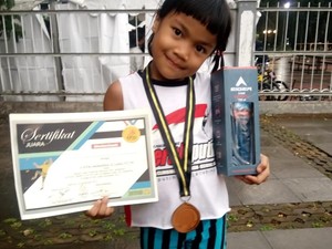 Cerita Balqis Laba-laba Kecil Jawara Kompetisi Panjat Dinding