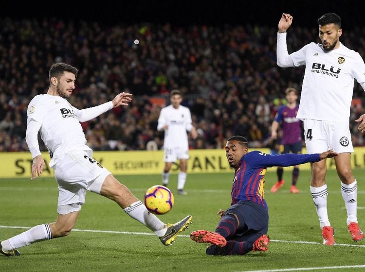 Barcelona Nyaris Kalah di Camp Nou