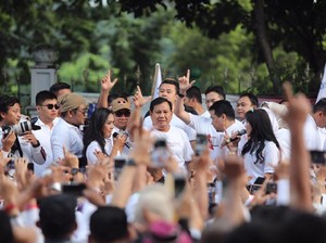 BPN Duga Jokowi Bicara Konsultan Asing karena Video Salaman Prabowo