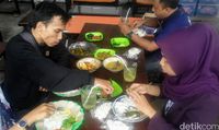 Huaah! Pedas Nendang Rica-rica Menthok Racikan Bondowoso