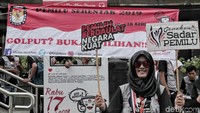 Aksi itu pun diharapkan mampu mengajak masyarakat untuk menggunakan hak pilihnya di Pemilu 2019 mendatang.
