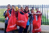 Giliran Cirebon, Telkomsel Ajak Masyarakat Bijak Pakai Plastik