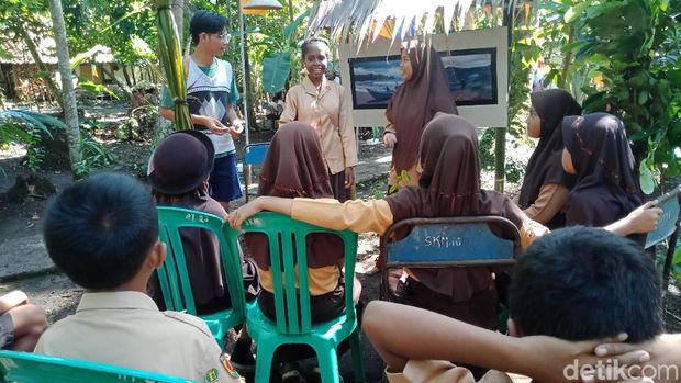 Menginap Murah dan Wisata Sosial di Kampung Nusantara Pangandaran
