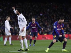 Barcelona lantas menyamakan skor pada menit ke-64 lewat sepakan terukur Lionel Messi ke pojok kanan gawang. (AP Photo/Manu Fernandez)