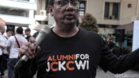 Menurut Ketua Panitia Deklarasi, Irlan Suud, pasangan Jokowi-Maruf Amin memiliki kapasitas yang baik dan mumpuni untuk memimpin Indonesia. Sehingga Alumni Menteng 64 pun yakin untuk mendorong pasangan tersebut dapat menang dalam Pilpres 2019 mendatang.