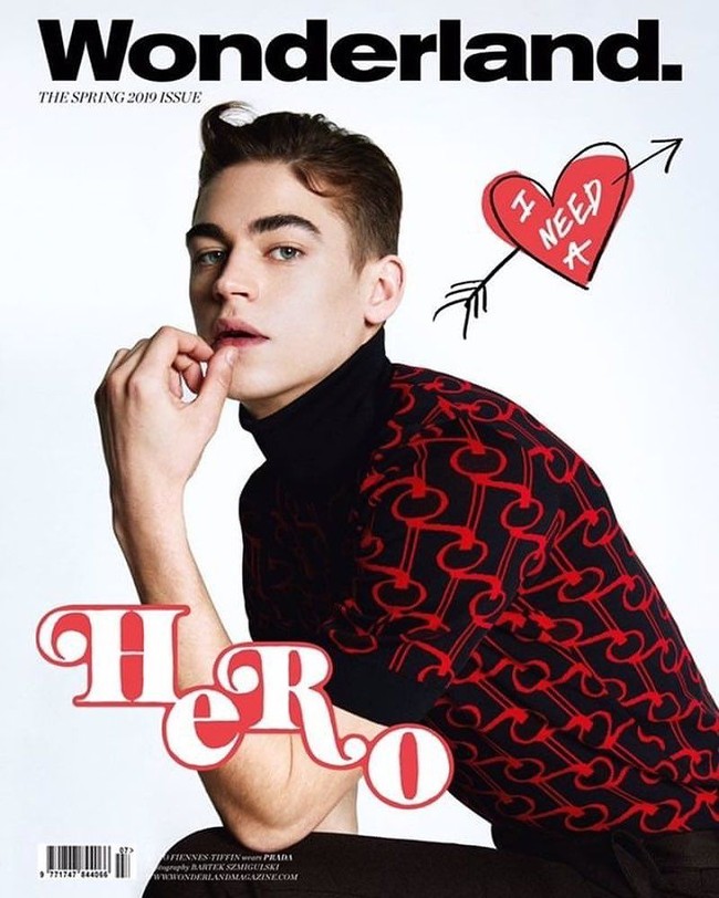 Dalam penampilan terbarunya di sampul majalah Wonderland ini, Hero pun terlihat tampan dan siap merebut hati para remaja. Foto: Dok. Twitter/Instagram @hero_ft