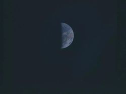Hasil Pewarnaan Ulang Foto Jadul NASA Bikin Terkesima