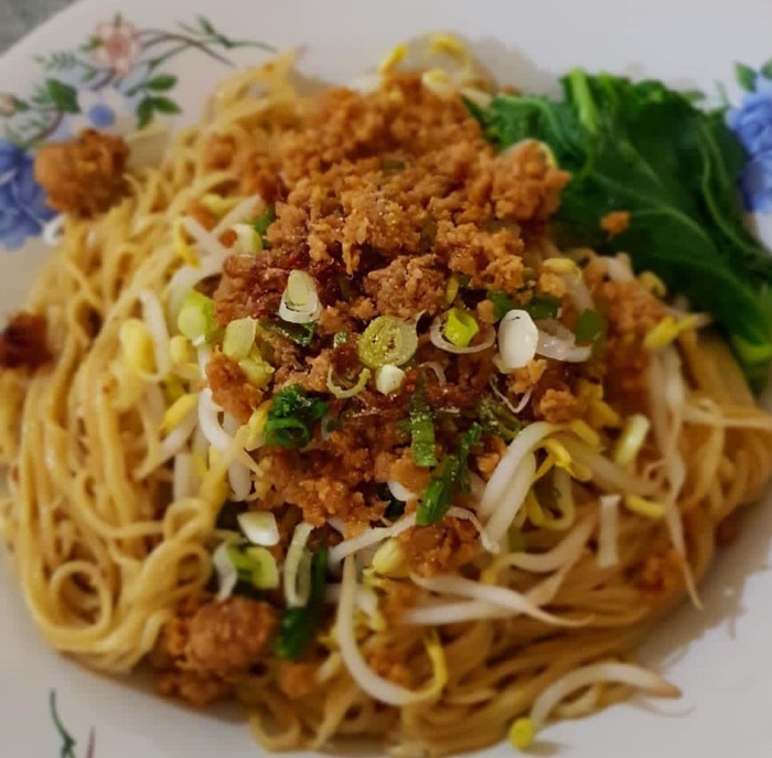 Biar Semangat Enaknya Sarapan Yamien yang Mulur Manis - Foto 2