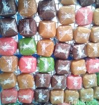 Kue Keranjang Panjunan Dari Kota Kudus Yang Laris Manis