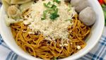 Biar Semangat Enaknya Sarapan Yamien yang Mulur Manis
