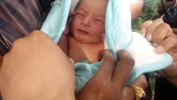 Bayi itu kini dirawat di Puskesmas Dawan.