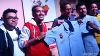 Calon Wakil Presiden nomor urut 2 terlihat sangat semringah selama acara berlangsung.