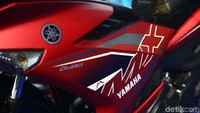 Perihal dapur pacu sendiri, New MX-King membawa mesin 150cc fuel injection, 4 valve, dengan 5 percepatan yang mampu menghasilkan tenaga sebesar 11.3 kW pada 8,500rpm dan torsi sejumlah 13.8 kW di 7,000rpm.