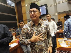 KPK Temukan Uang, Kursi Menag Digoyang