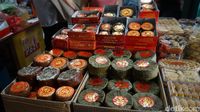 Berburu Buah, Kue Keranjang dan Manisan Imlek di Jalan Pancoran Glodok 