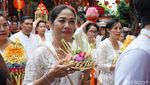 Menengok Imlek di Vihara Dharmayana Bali