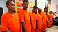 Dirttipidnarkoba Bareskrim Polri Brigjen Eko Daniyanto mengatakan, penangkapan bermula dari informasi masyarakat terkait sindikat jaringan narkoba internasional Malaysia-Sumatera.