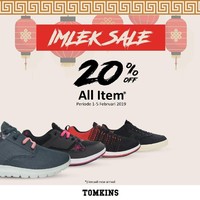 Butuh sepatu baru di pergantian tahun baru China? Anda bisa mengintip situs belanja Tomkins Indonesia. Khusus Imlek, merek sepatu itu memberikan diskon 20% untuk semua item kecuali koleksi terbaru. Tak hanya di online store, potongan harga juga diberikan di counter dan showroom. Foto: Tomkins