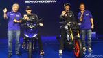 Rossi-Vinales Tunggangi Motor Bebek dan Sport Yamaha