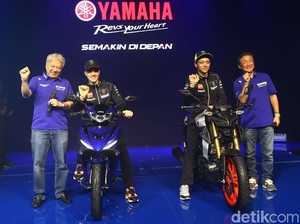 Setelah YZR-M1, Rossi dan Vinales Tunggangi Motor Baru Yamaha