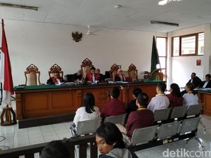 Jaksa Tanya Saksi Dokumen Alokasi Meikarta untuk Orang Pemerintah