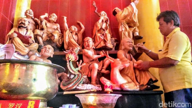 Klenteng Hoo Tong Bio Bersolek Jelang Masuk Banyuwangi Festival Klenteng Hoo Tong Bio Bersolek Jelang Masuk Banyuwangi Festival