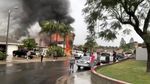 Penampakan Rumah Warga yang Terbakar Hebat Usai Ditabrak Pesawat