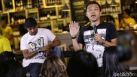 Anang pun memaklumi hal tersebut dan mengajak para musisi berdiskusi kembali soal undang-undang tersebut. Pool/Palevi S/detikFoto.