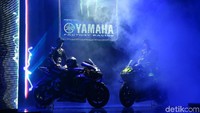 Ya, ini motor yang sangat cantik, sangat bagus, kata Vinales.