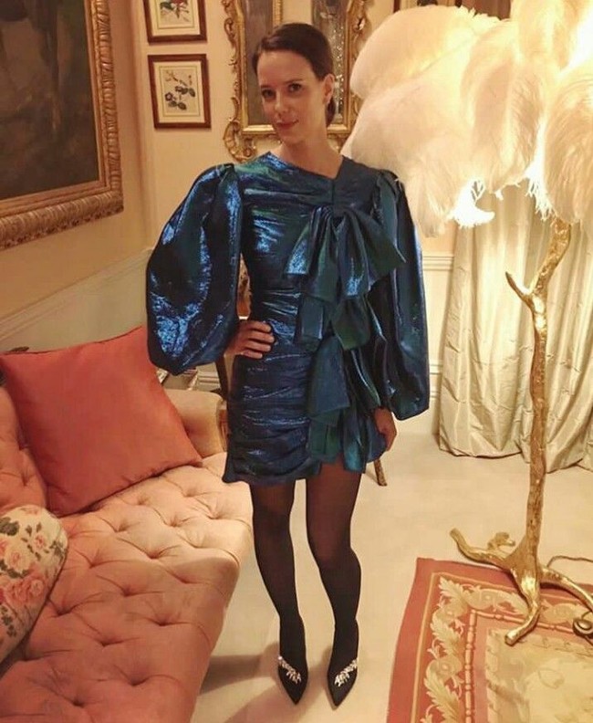 Sang Pangeran muda sampai curhat ke ayahnya Pangeran Charles. William mengatakan pada ayahnya dia tidak ingin melanjutkan semester keduanya di Universita St. Andrews karena kehidupan di sana membosankan. Dan ada alasan lain tentunya, yakni dia selalu merindukan kekasihnya Arabella. Foto: Instagram