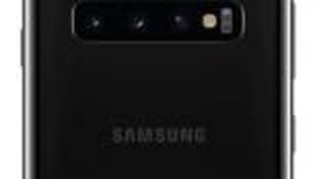 Penampakan bagian belakangnya denga 3 buah kamera horizontal. Di sampingnya adalah lampu flash dan kemungkinan juga pemindai detak jantung. Foto: Winfuture