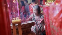 Ini tahun kelima berturut-turut Anies datang ke Wihara Dharma Bhakti (Instagram/@aniesbaswedan)