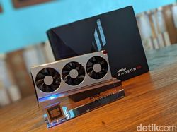 Unboxing AMD Radeon 7, Kartu Grafis Mumpuni untuk Gamer
