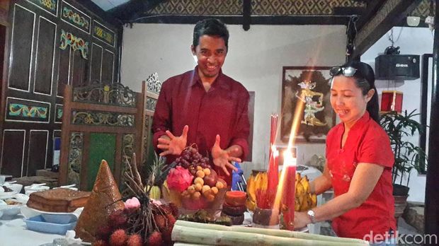 Cerita Nonik Rayakan Imlek Tanpa Klenteng di Pacitan