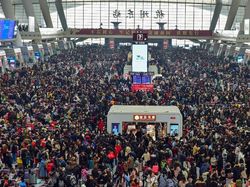 Potret Kota Hantu yang Ditinggal Saat Mudik Imlek