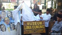 Pembukaan Museum Lima Gunung tersebut dimulai pukul 05.00 WIB di komplek studio Mendut, Magelang, Jawa Tengah, Selasa (5/2/2019) (Eko Susanto/detikTravel)