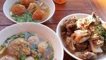 Pedangdut Seksi Cupi Cupita Doyan Makan Bakso hingga Permen