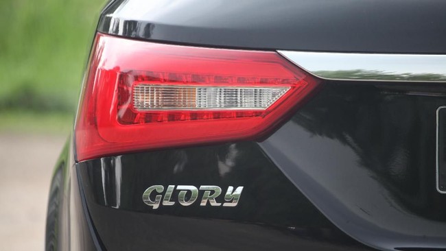 DFSK Glory 580. Foto: Lamhot Aritonang DFSK Glory 580. Foto: Lamhot Aritonang