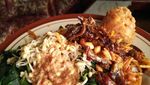 Mumpung Libur, Yuk, Sarapan Pecel Ndeso yang Sedap Sehat!